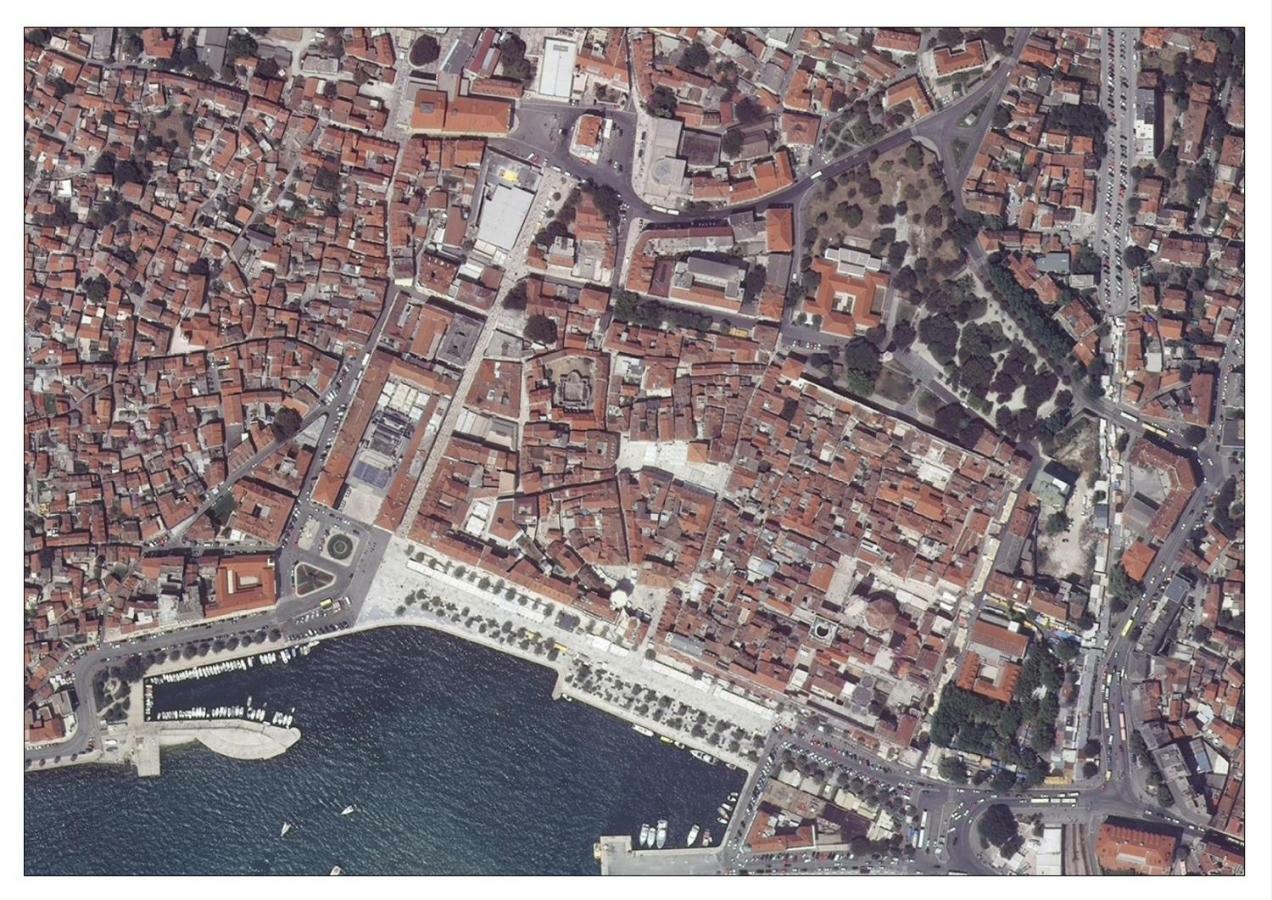 Lovely Marmont With Balconies In The Heart Of Apartman Split